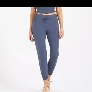 Vuori joggers